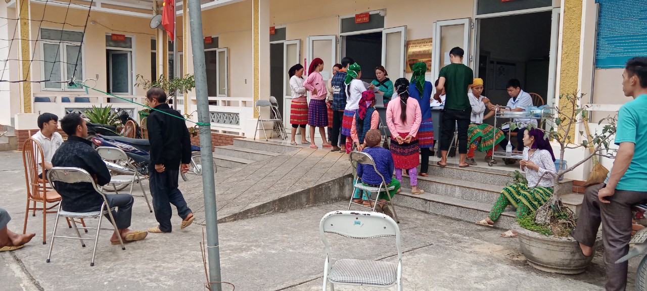 Công tác tiêm phòng vac xin Bạch hầu của Trạm y tế xã Lũng Chinh